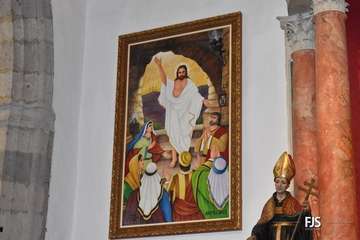 El cuadro  'La Resurrección' ya luce en la Basílica de Telde/Francisco Javier Santana.